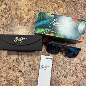 Maui Jim Polarized Blue Sunglasses